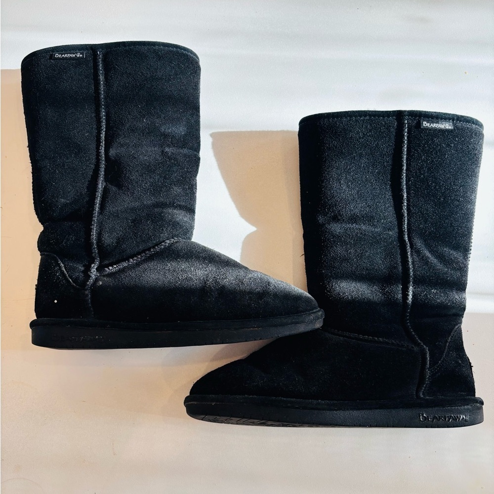 BearPaw Black Suede Winter Boots size 9